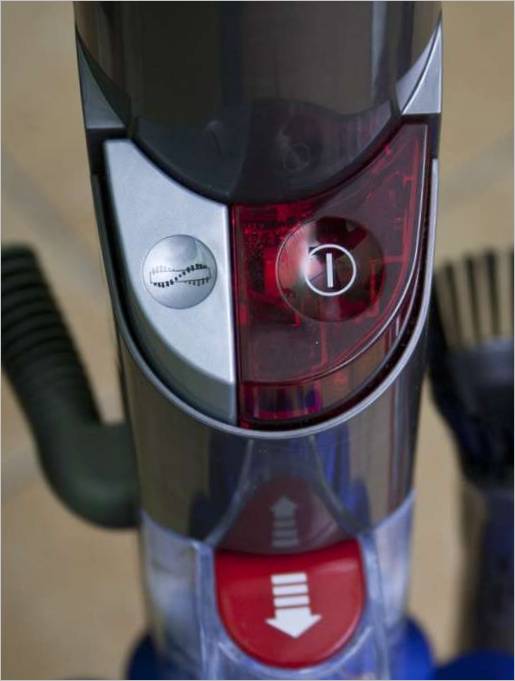Dyson DC42 AllergyDyson_DC42_Allergy_3 test af opretstående støvsuger