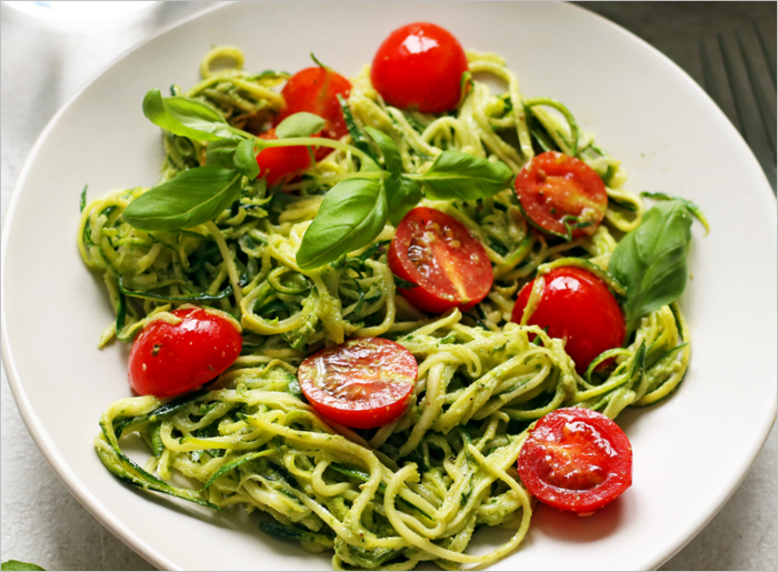 zucchini-spaghetti zucchini-spaghetti