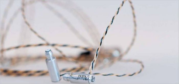 MyST Nail 3 in-ear monitor MyST Nail 3 in-ear hovedtelefoner