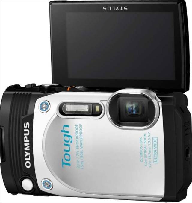 Olympus Tough TG-870 kompaktkamera