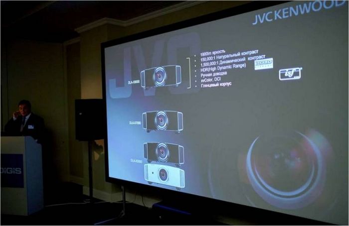 JVC DLA-X7000 BE videoprojektor